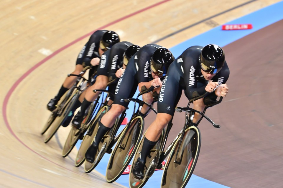 Cycling NZ team racing in the velodrome