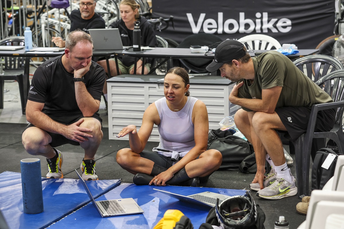 Carl Bryony etc at CNZ simulation training