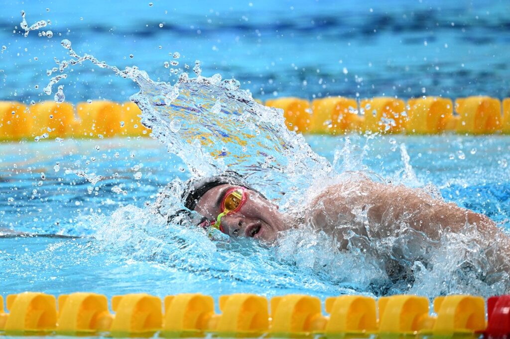 GLASGOW, SCOTLAND - JULY 26: Erika Fairweather of Team New Zealand competes during the Women's 1500m Freestyle Fastest Heat on day three of the Glasgow 2026 Commonwealth Games at Tollcross International Swimming Centre on July 26, 2026 in Glasgow, Scotland. (Photo by Quinn Rooney/Getty Images)